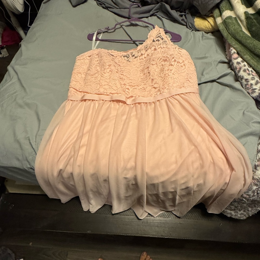 David's Bridal Soft Pink Lace Style Dress